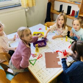 Back- und Basteltag der Klasse 1 Back- und Basteltag der Klasse 1